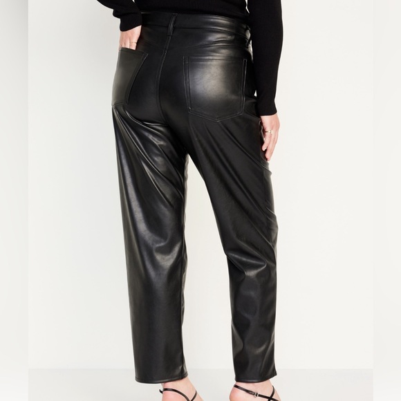 High-Waisted Loose Faux-Leather Pants - Picture 1 of 3